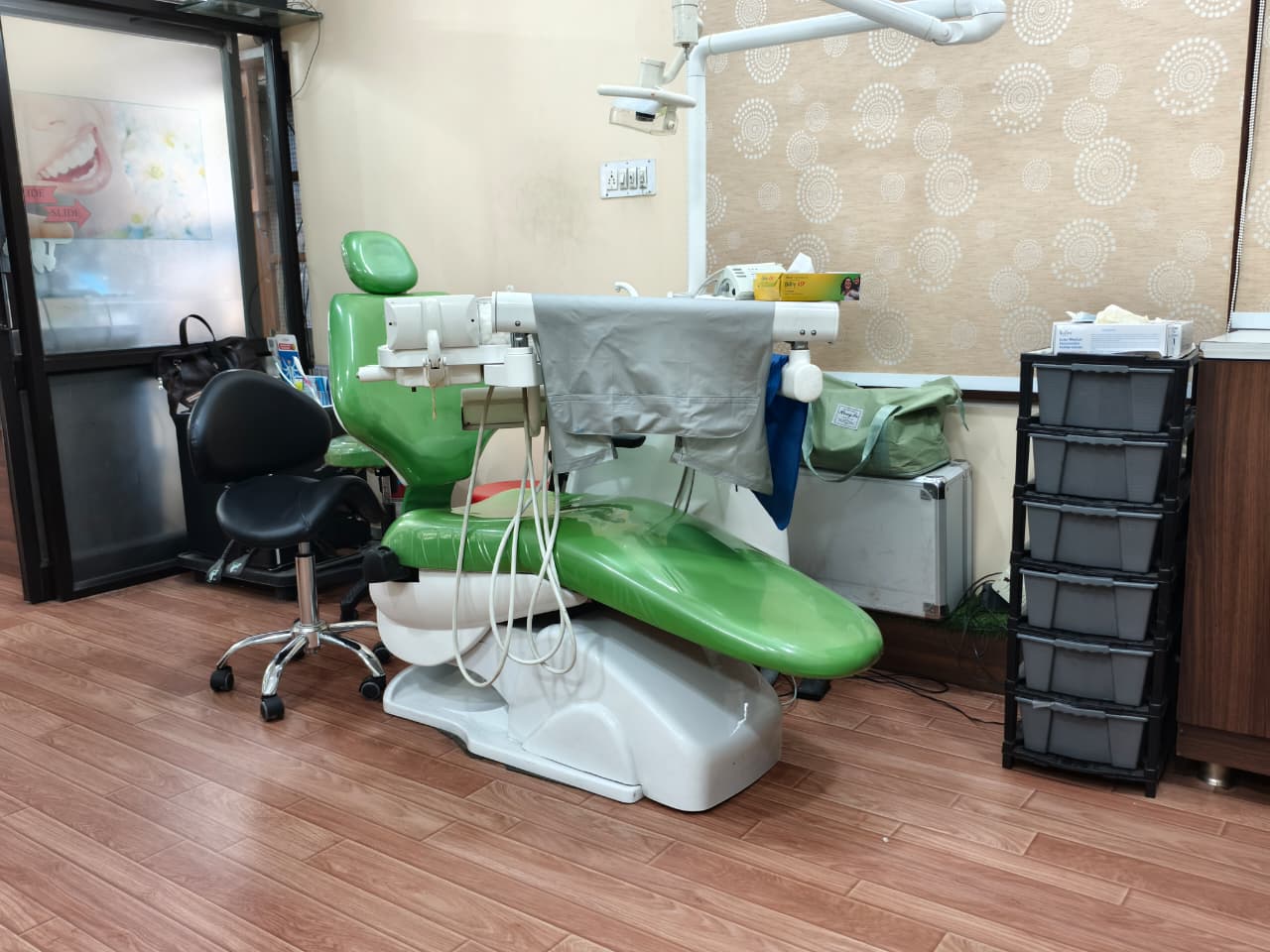 Dr.Malot dental Chair